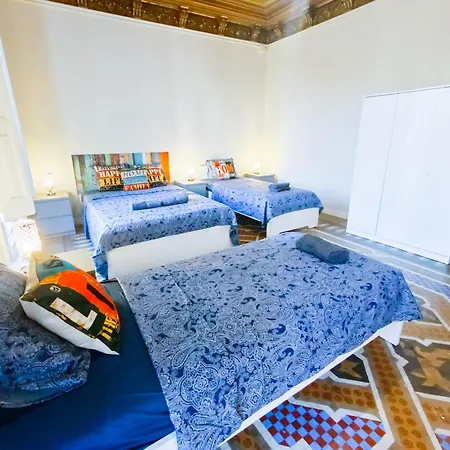 Hostal - Roger De Lluria Barcelona